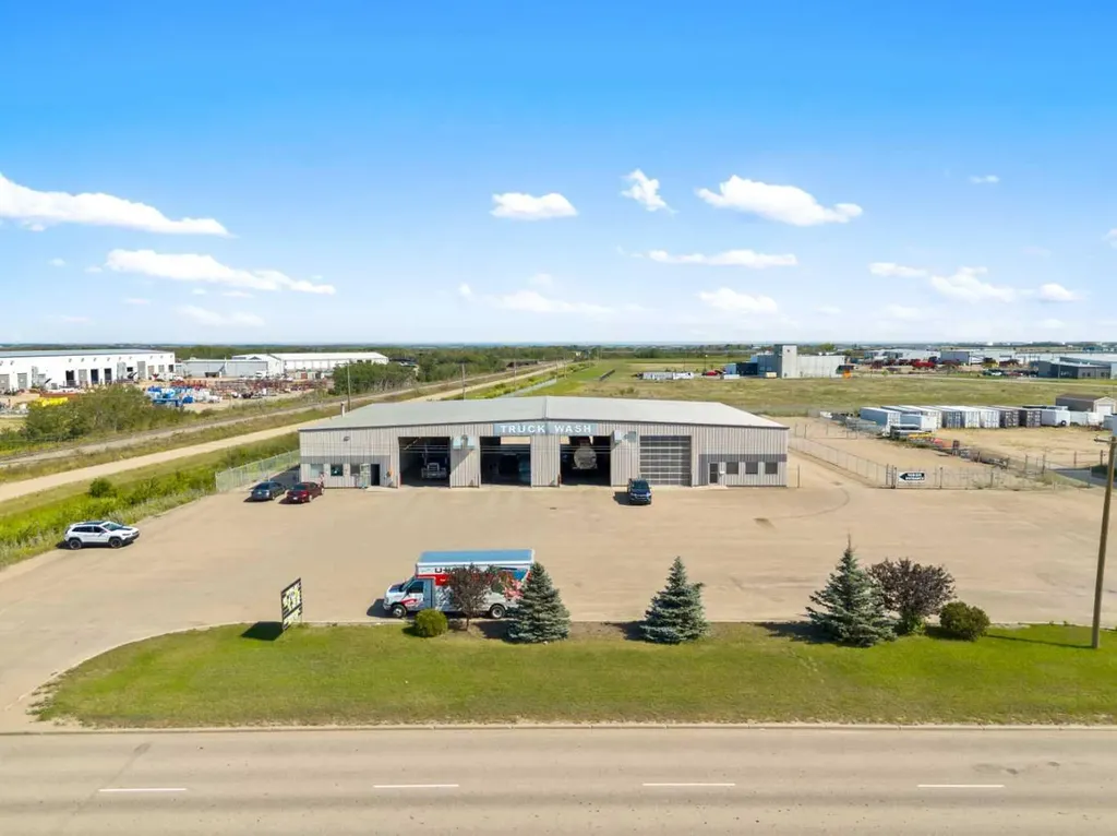 4807 40 Avenue Lloydminster SK S9V 2B7