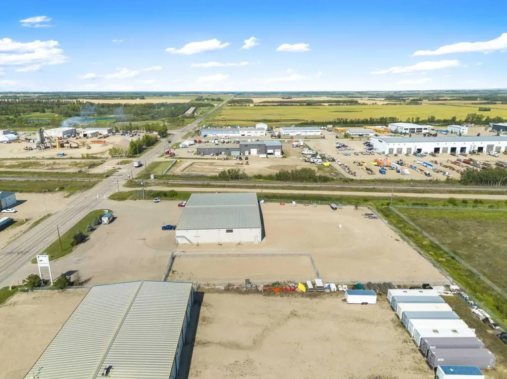 4807 40 Avenue Lloydminster SK S9V 2B7