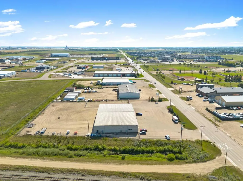 4807 40 Avenue Lloydminster SK S9V 2B7