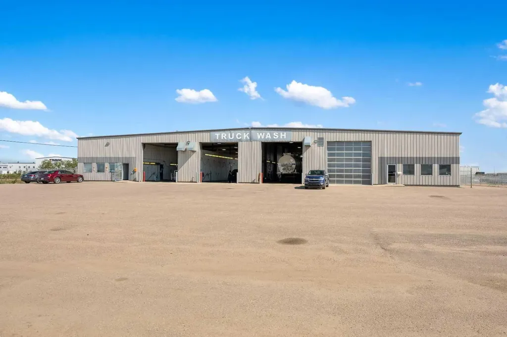 4807 40 Avenue Lloydminster SK S9V 2B7