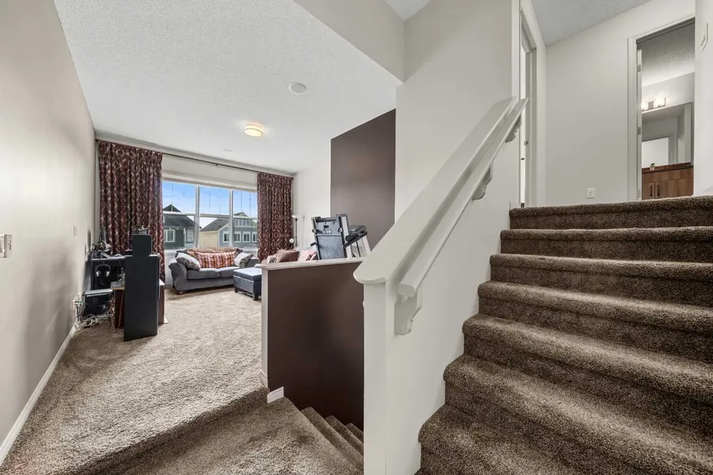 158 Skyview Point Crescent NE Calgary AB T3N 1B6