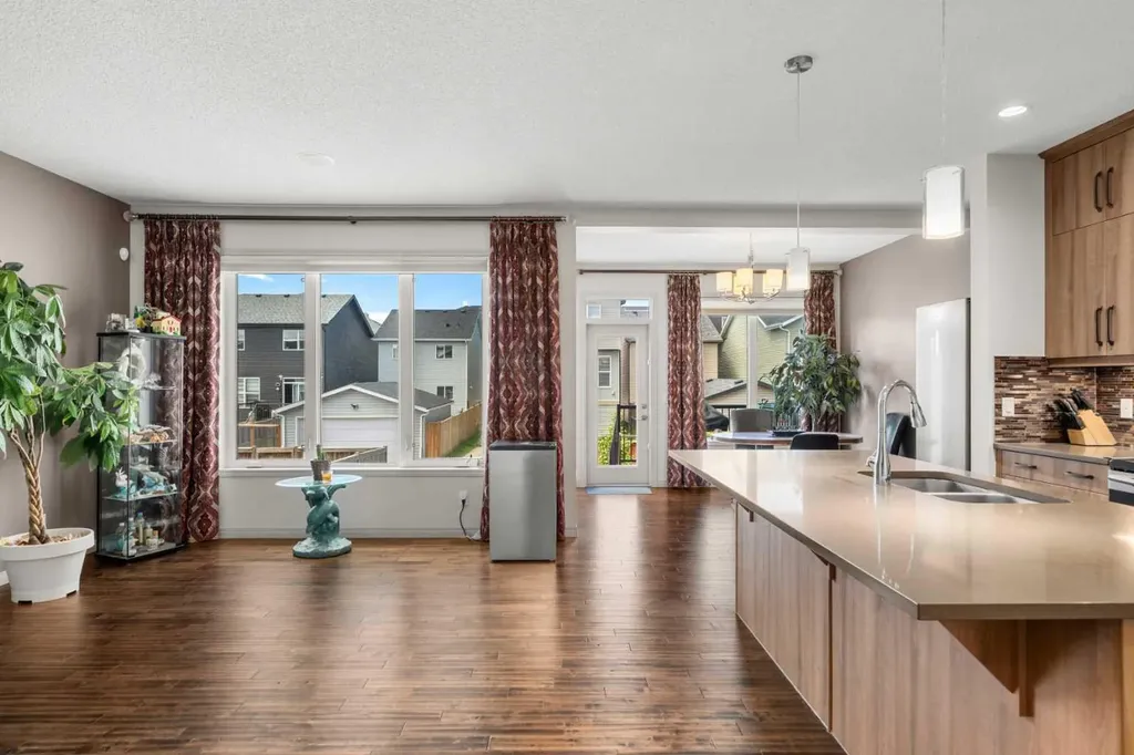 158 Skyview Point Crescent NE Calgary AB T3N 1B6