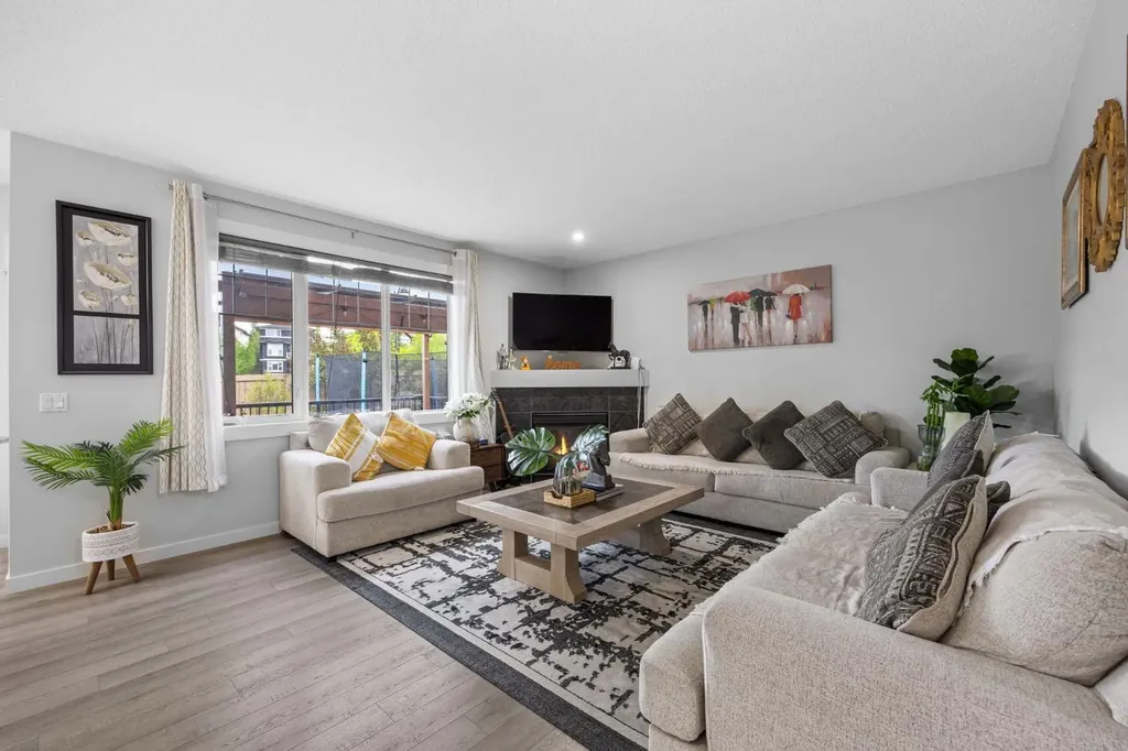 575 Evergreen Circle SW Calgary AB T2Y 0C1