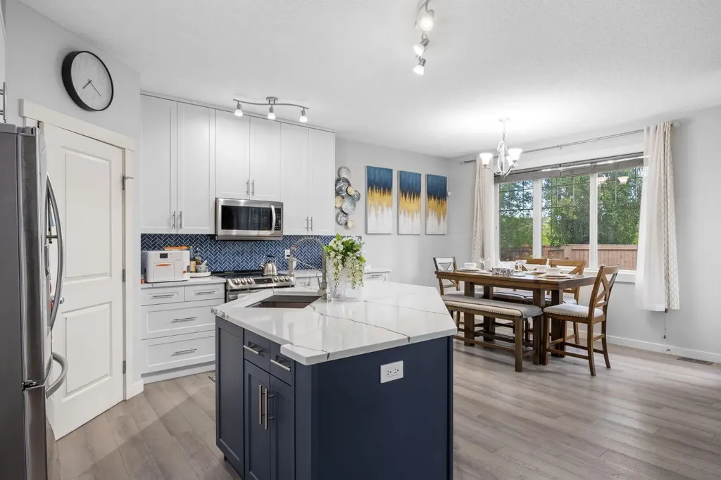 575 Evergreen Circle SW Calgary AB T2Y 0C1