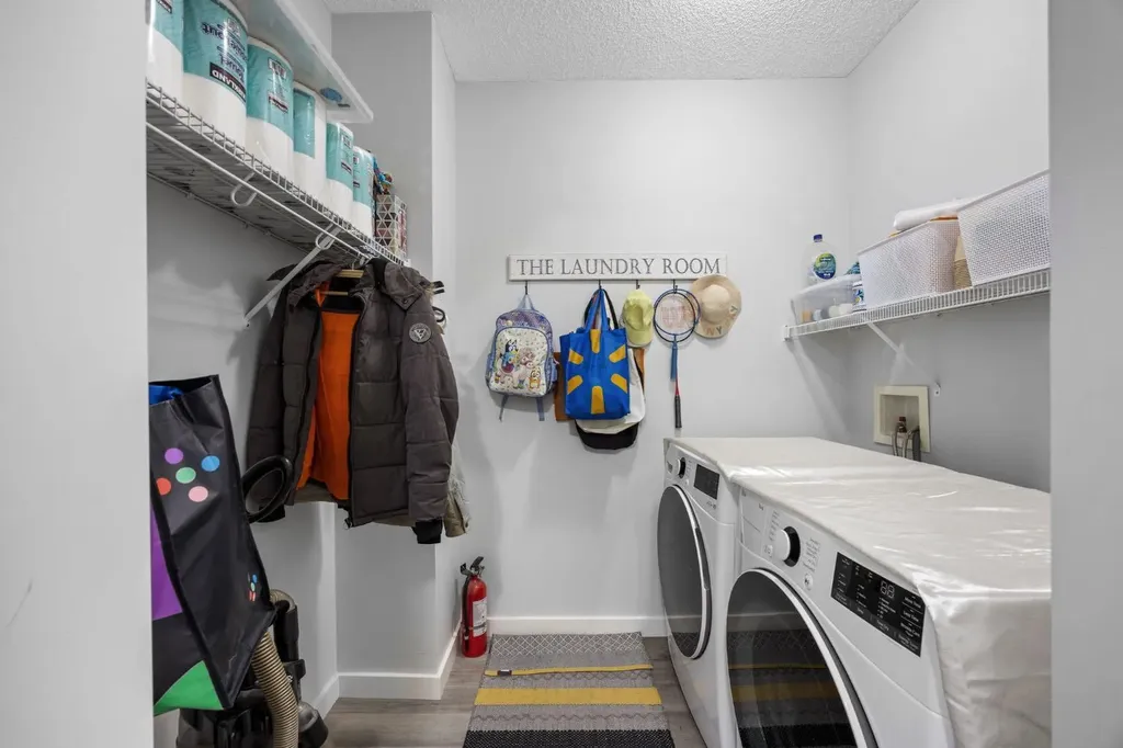 575 Evergreen Circle SW Calgary AB T2Y 0C1