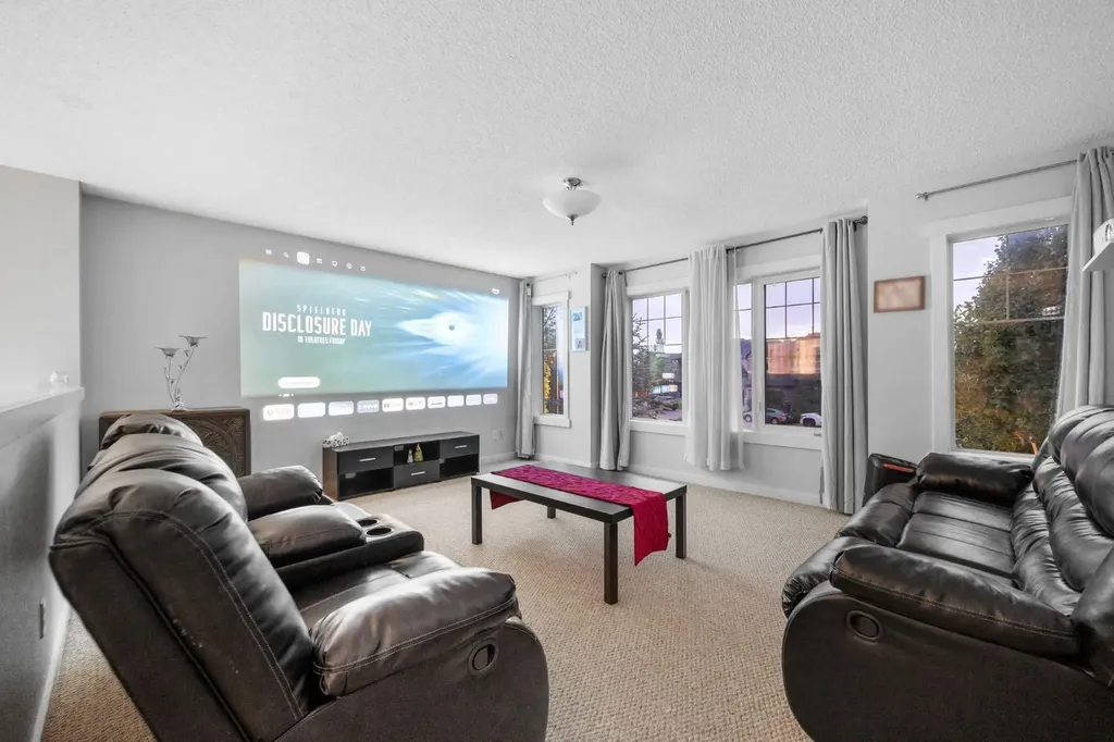 575 Evergreen Circle SW Calgary AB T2Y 0C1