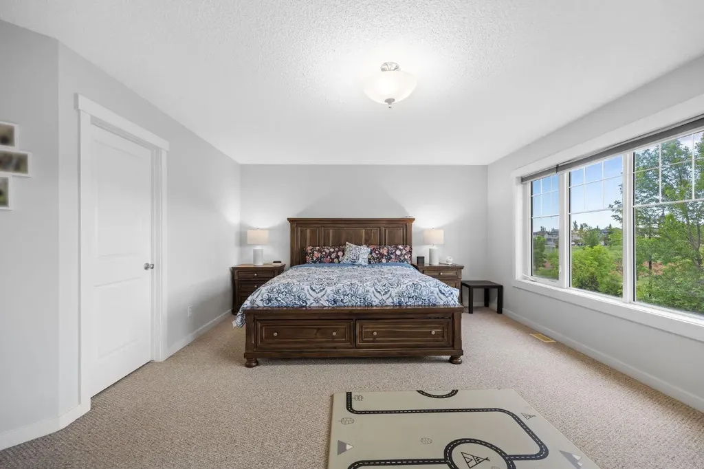 575 Evergreen Circle SW Calgary AB T2Y 0C1