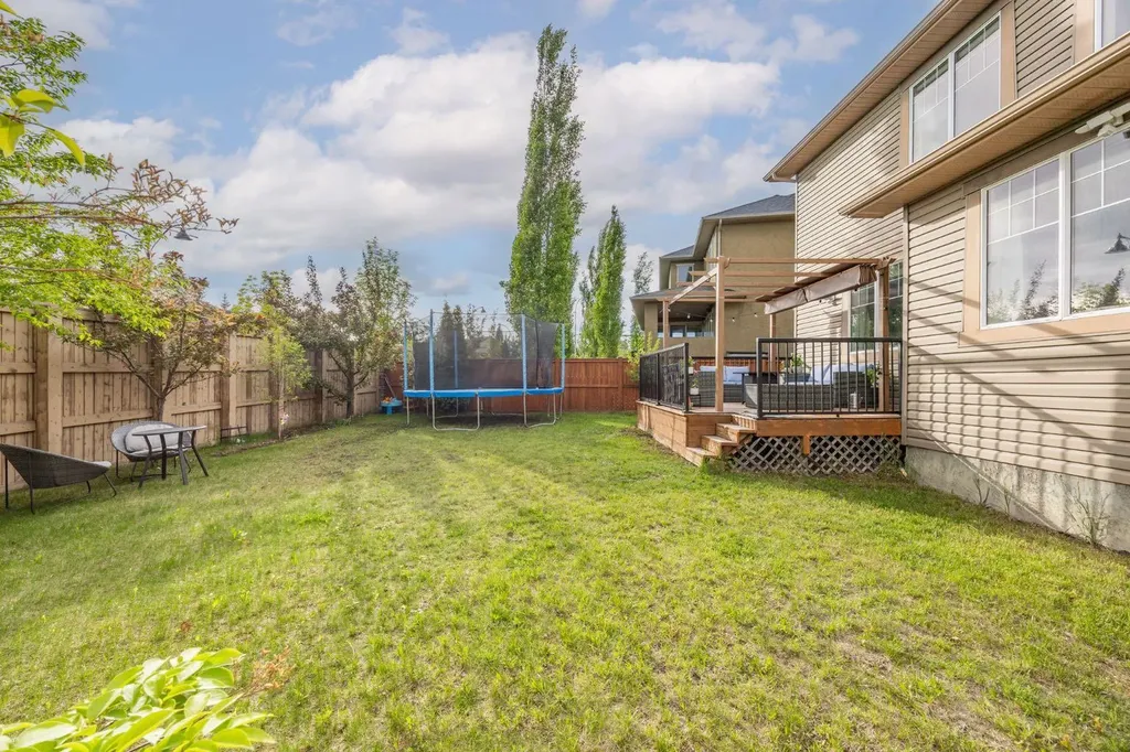 575 Evergreen Circle SW Calgary AB T2Y 0C1