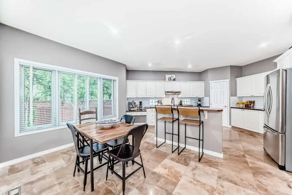 409 Rocky Ridge Bay NW Calgary AB T3G 4H8
