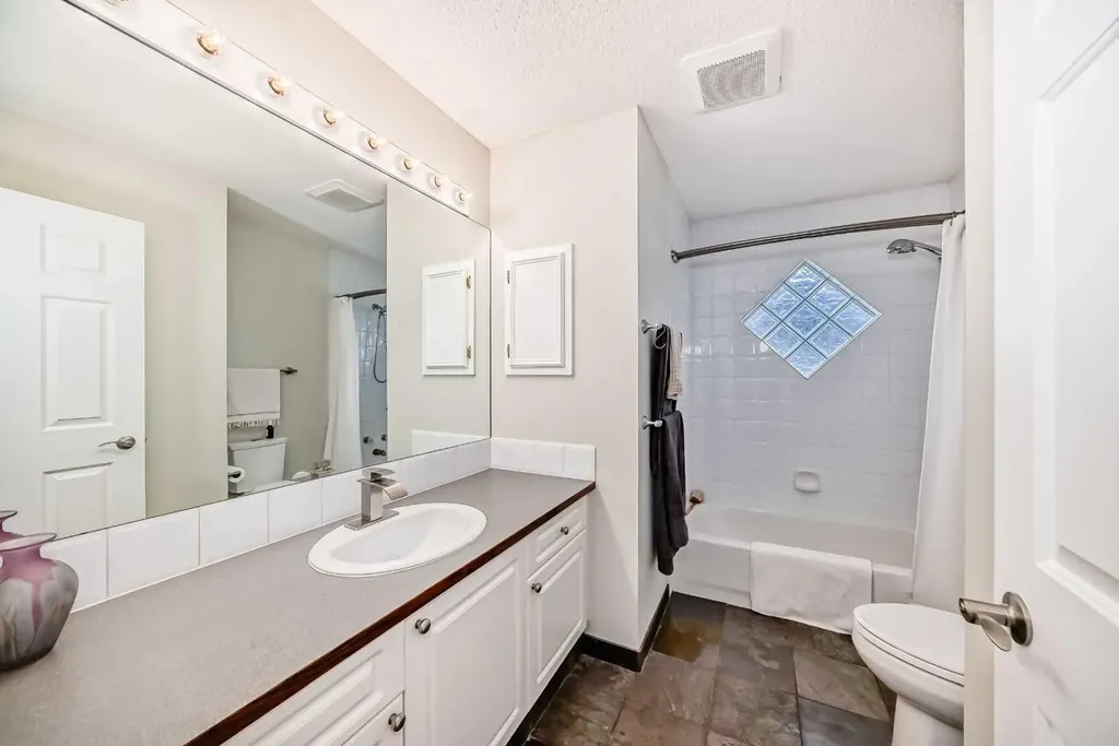 409 Rocky Ridge Bay NW Calgary AB T3G 4H8
