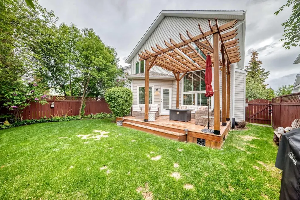 409 Rocky Ridge Bay NW Calgary AB T3G 4H8