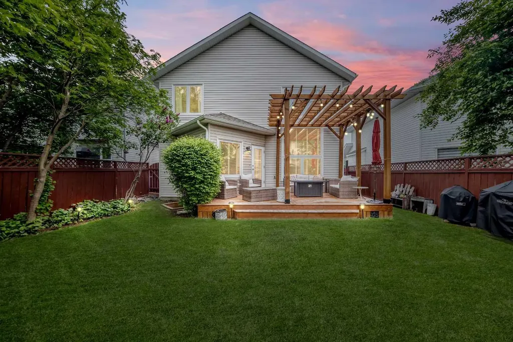 409 Rocky Ridge Bay NW Calgary AB T3G 4H8