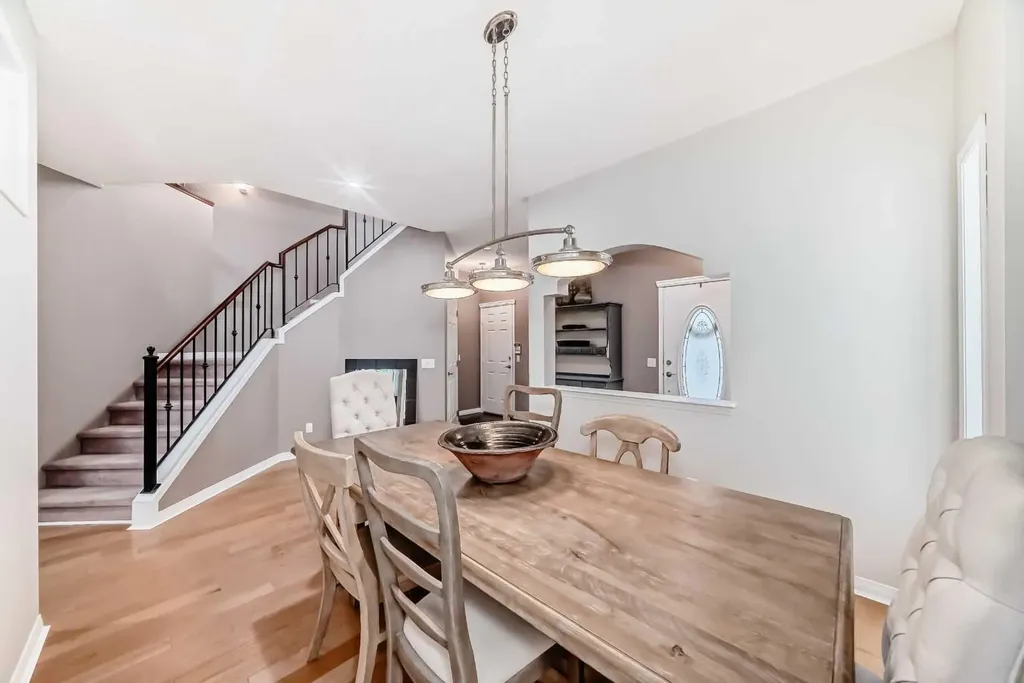 409 Rocky Ridge Bay NW Calgary AB T3G 4H8