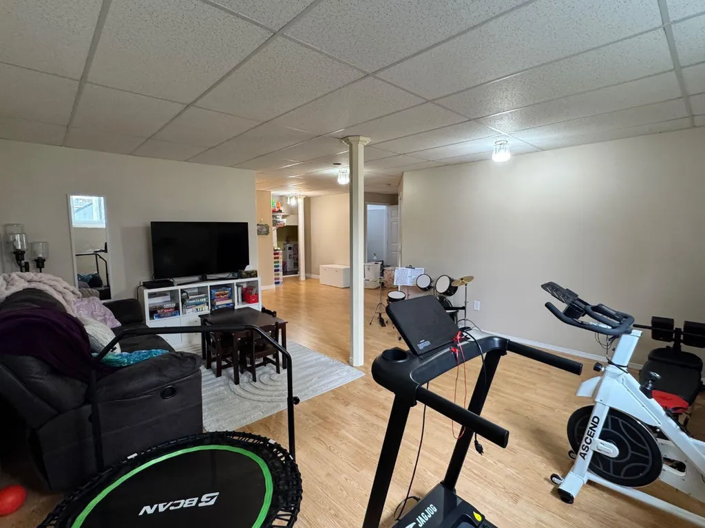 6001 90a Street Grande Prairie AB T8W 2N4