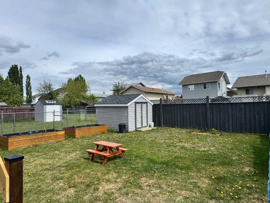 6001 90a Street Grande Prairie AB T8W 2N4
