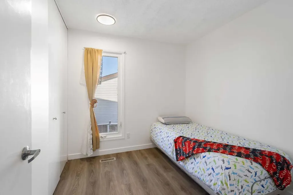 95 Beddington Way NE Calgary AB T3K1M8