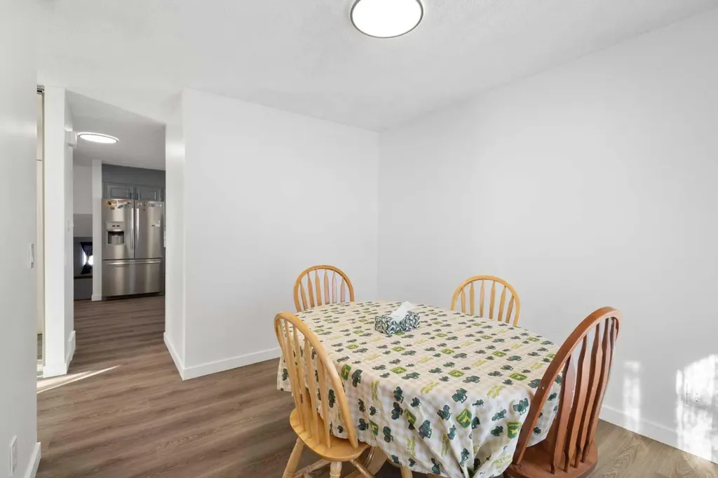 95 Beddington Way NE Calgary AB T3K1M8