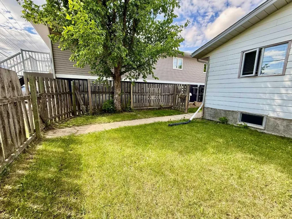 5119 51 Street Provost AB T0B3S0
