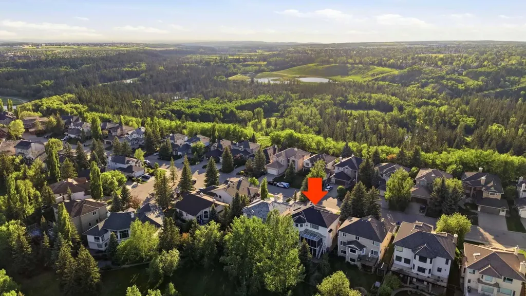 1649 Evergreen Hill SW Calgary AB T2Y 3B6