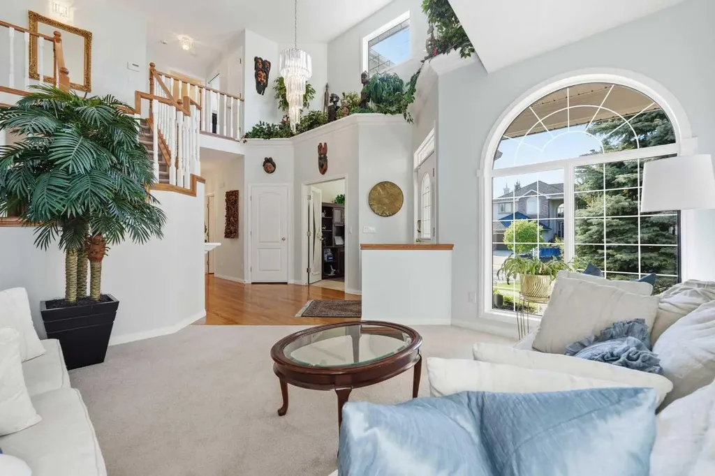 1649 Evergreen Hill SW Calgary AB T2Y 3B6