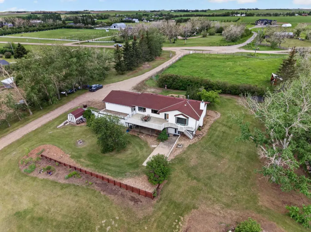 272098 Rge Road 282a Rural Rocky View County AB T4A 2Y4