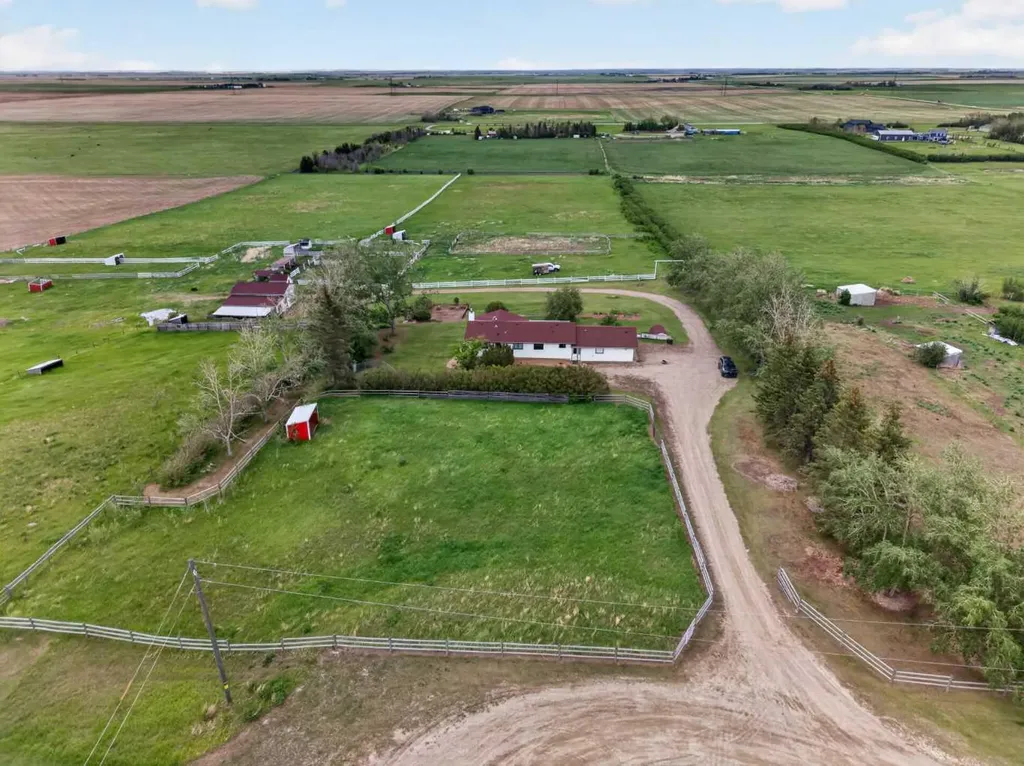 272098 Range Road 282a Rural Rocky View County AB T4A 2Y4