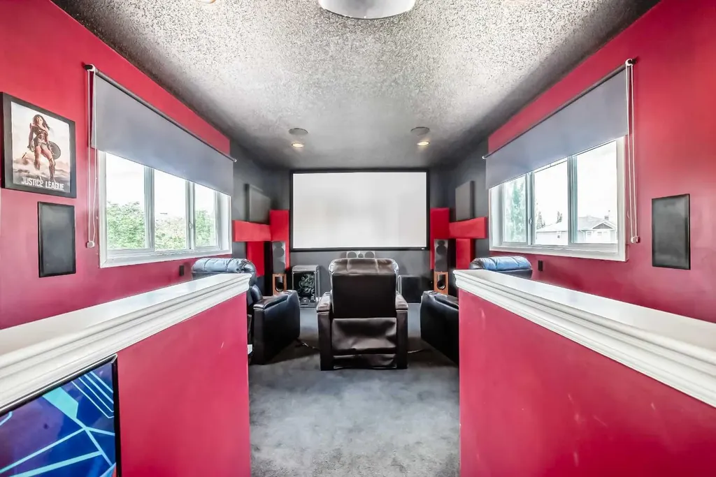 21 Mckinnon Street NW Langdon AB T0J 1X2