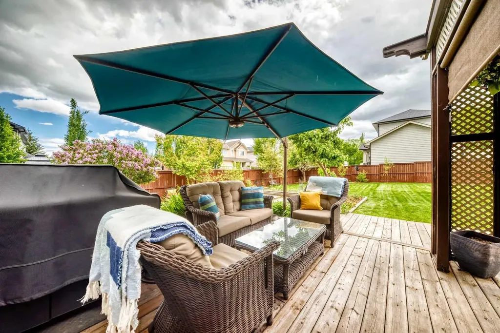 21 Mckinnon Street NW Langdon AB T0J 1X2