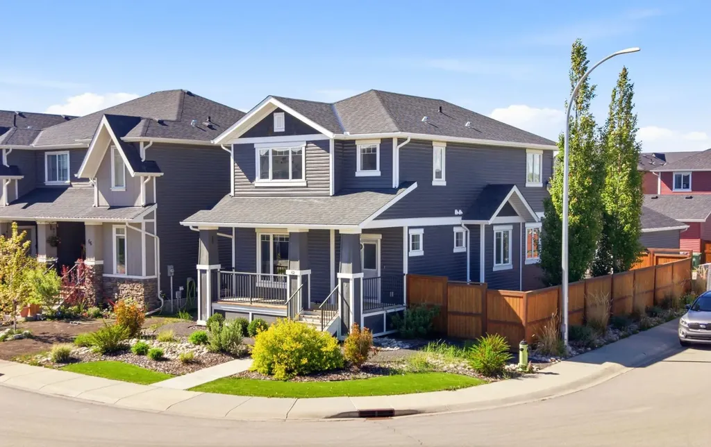 62 Fireside Circle Cochrane AB T4C0Z5