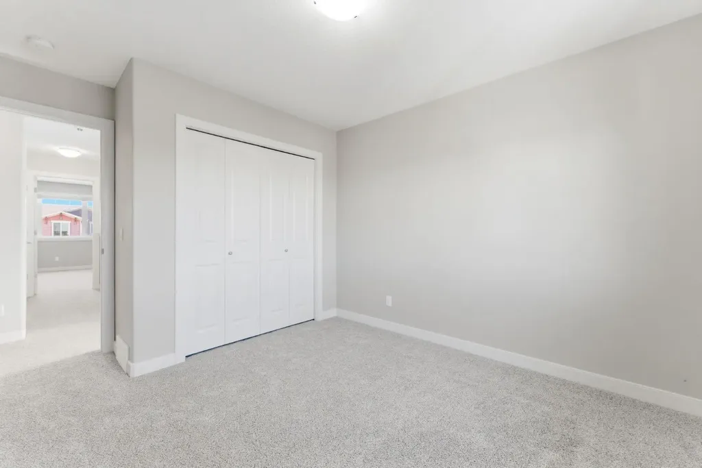 62 Fireside Circle Cochrane AB T4C0Z5