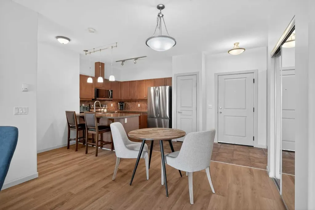 30 Cranfield Link SW Calgary AB T3M 0C4