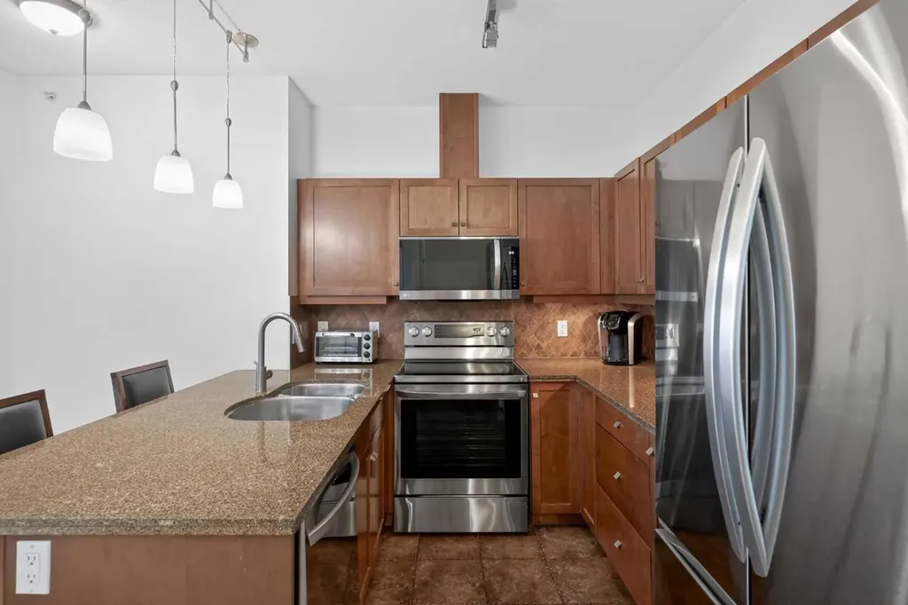 30 Cranfield Link SW Calgary AB T3M 0C4