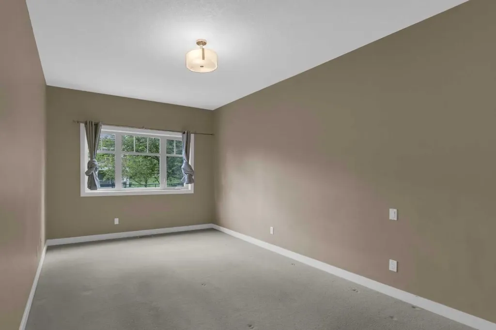 8 Bridle Estates Manor SW Calgary AB T2Y 4H4