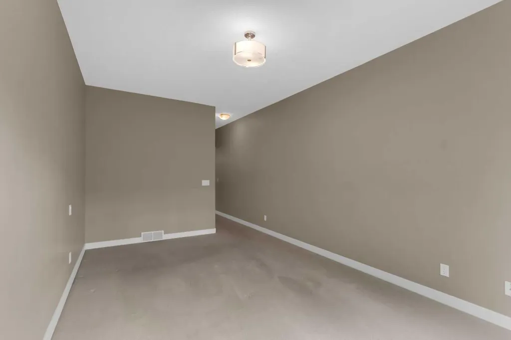 8 Bridle Estates Manor SW Calgary AB T2Y 4H4