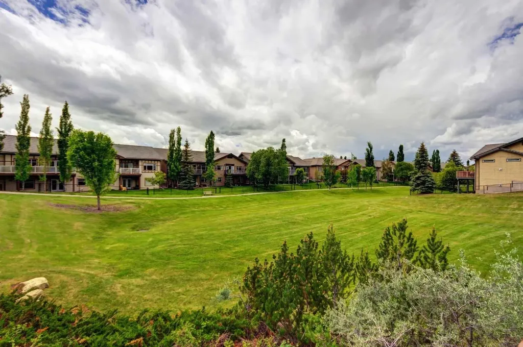 8 Bridle Estates Manor SW Calgary AB T2Y 4H4