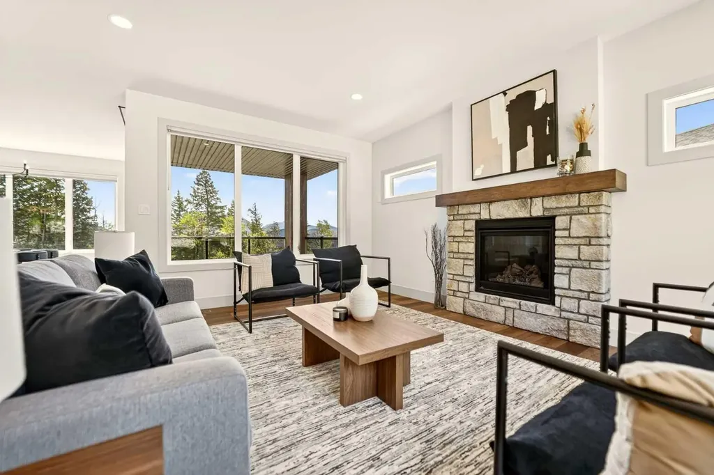72 Kananaskis Drive Coleman AB T0K 0M0