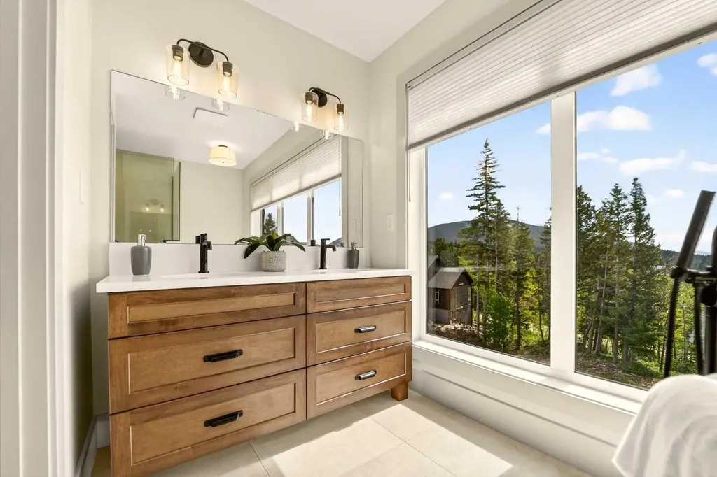 72 Kananaskis Drive Coleman AB T0K 0M0