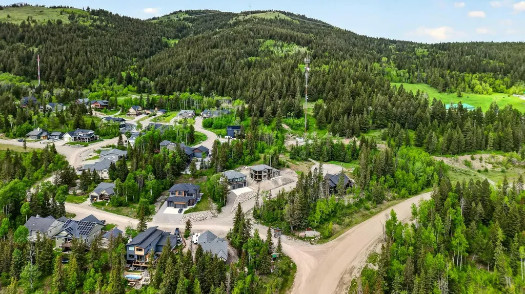 72 Kananaskis Drive Coleman AB T0K 0M0