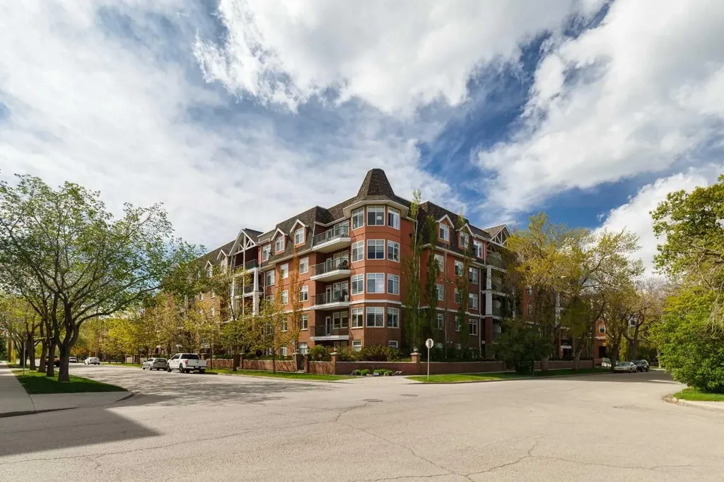 60 24 Avenue SW Calgary AB T2S 3C9