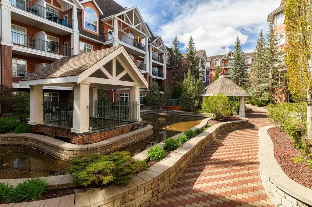 60 24 Avenue SW Calgary AB T2S 3C9