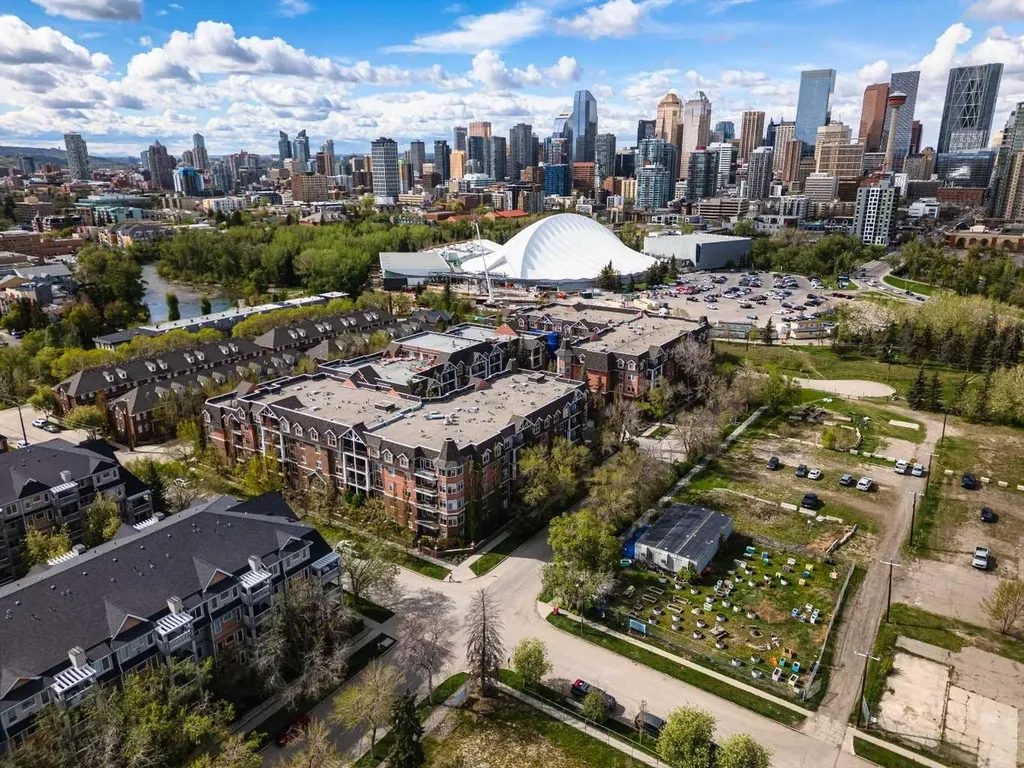 60 24 Avenue SW Calgary AB T2S 3C9