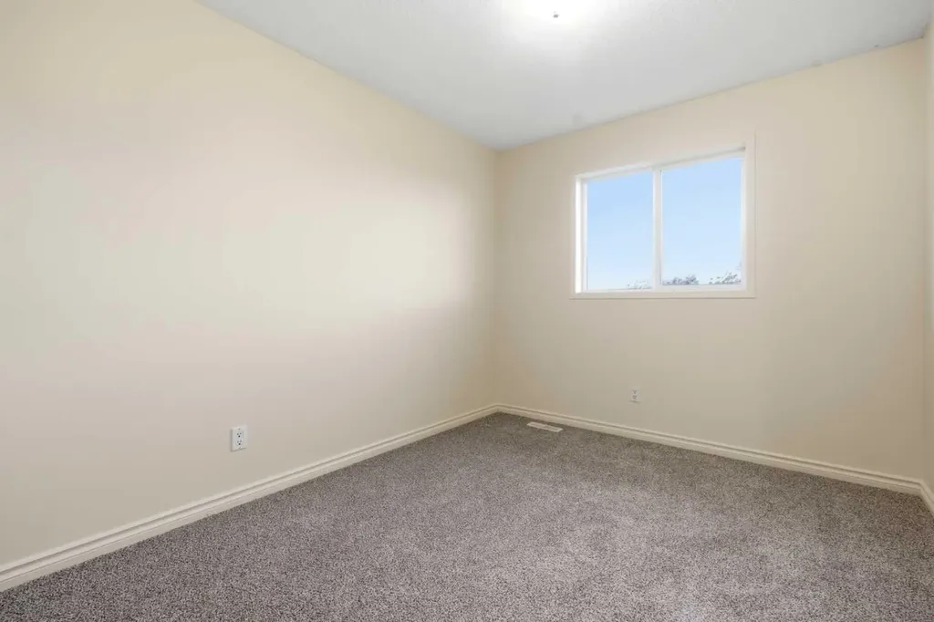 46 Bridleglen Manor SW Calgary AB T2Y 3W9
