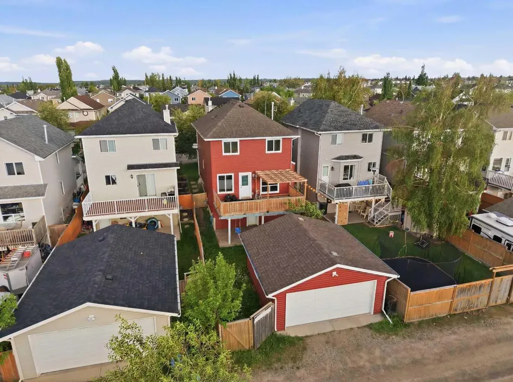 46 Bridleglen Manor SW Calgary AB T2Y 3W9