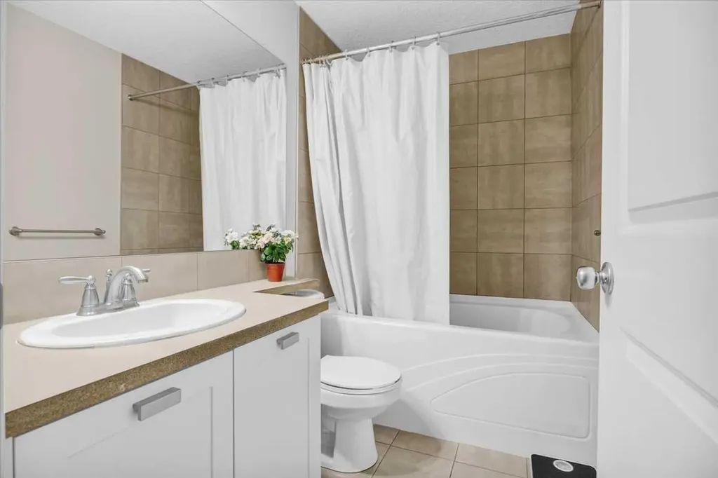 238 Sage Valley Drive NW Calgary AB T3R 0H6