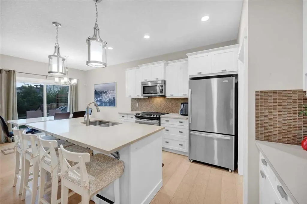 238 Sage Valley Drive NW Calgary AB T3R 0H6