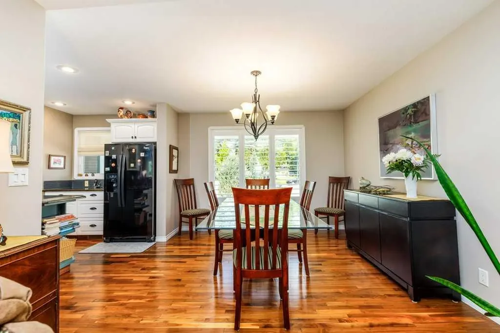 3550 Spruce Drive Red Deer AB T4N 3N9