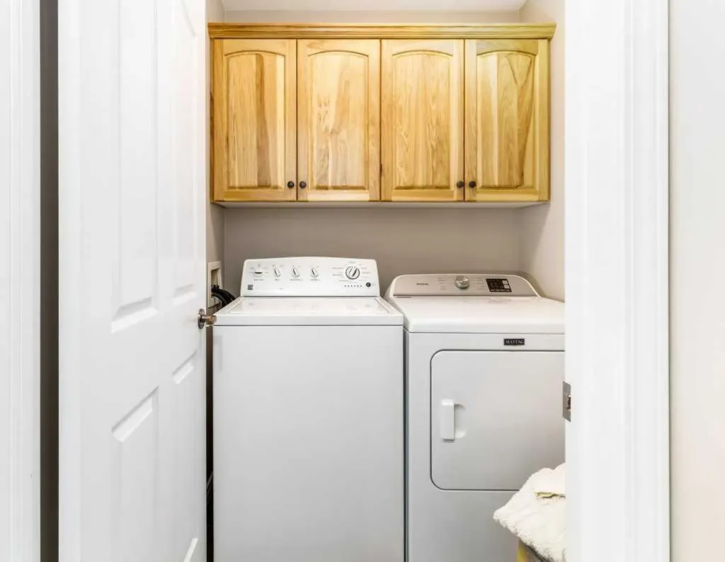 3550 Spruce Drive Red Deer AB T4N 3N9