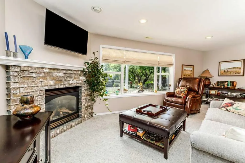 3550 Spruce Drive Red Deer AB T4N 3N9