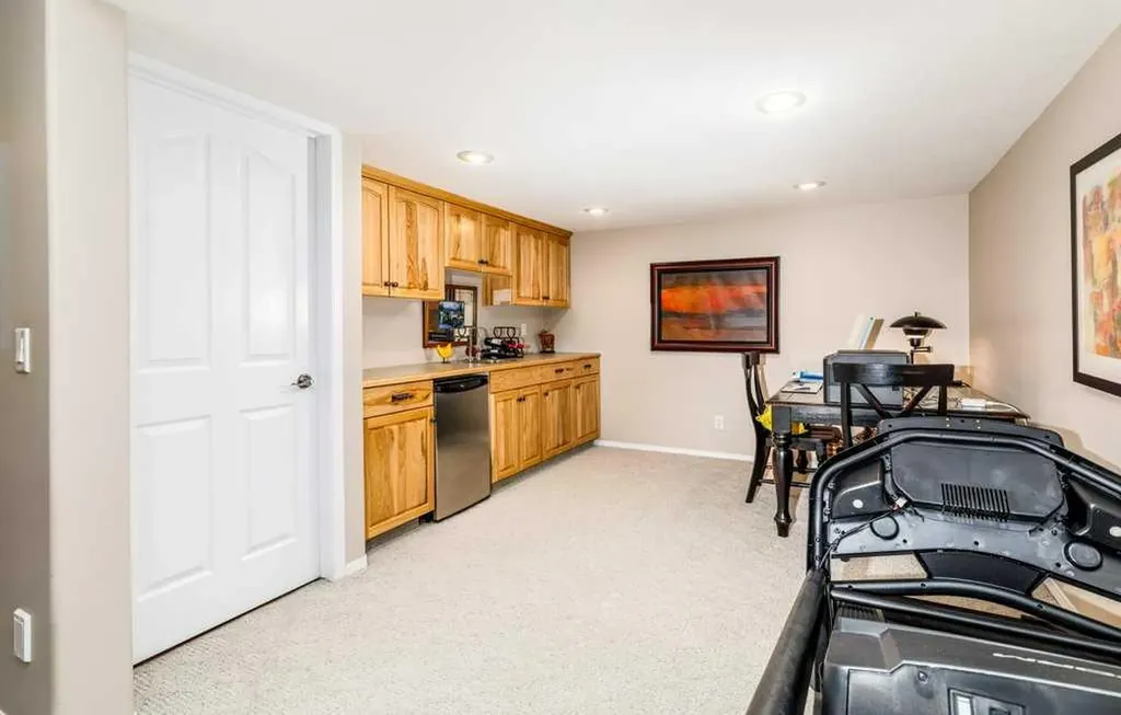 3550 Spruce Drive Red Deer AB T4N 3N9
