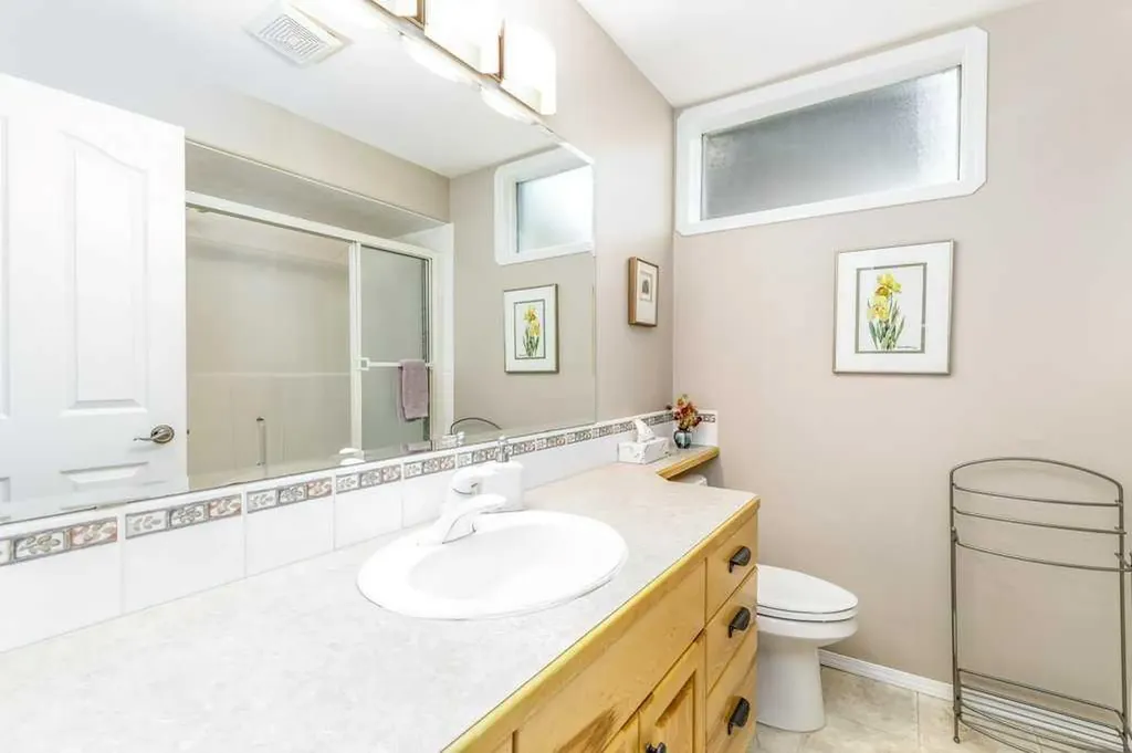3550 Spruce Drive Red Deer AB T4N 3N9